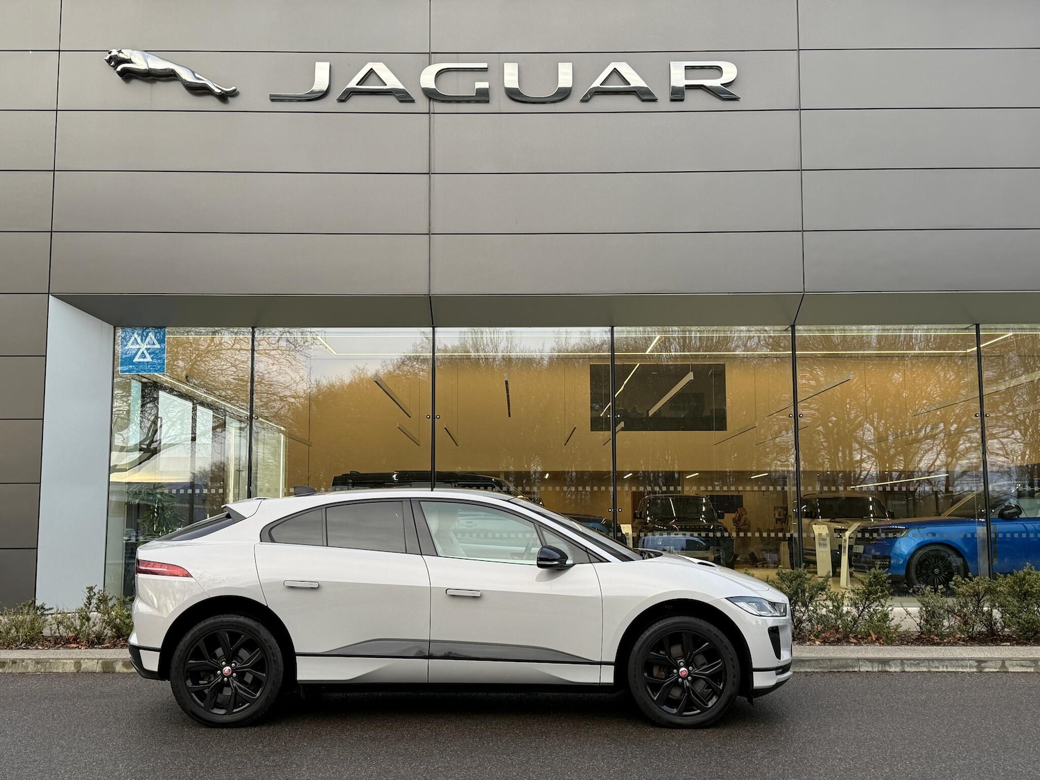 Used Jaguar I-Pace 2022 for sale - 77120060: Photo 2