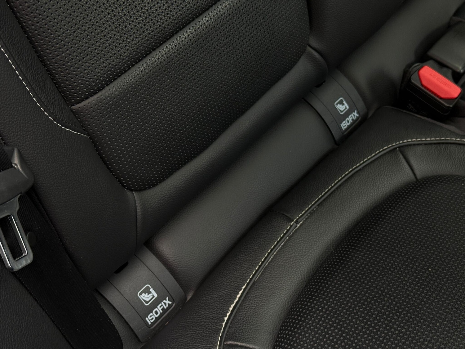 Vehicle 33