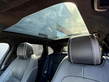 Used Jaguar F-Pace 2020 for sale - 75858263: Photo