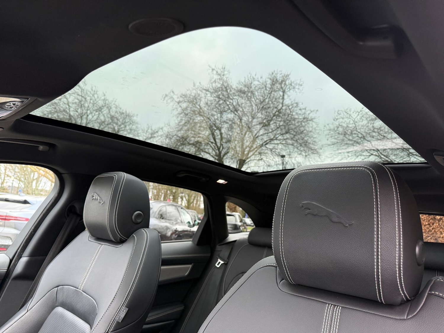 Used Jaguar F-Pace 2024 for sale - 77376164: Photo 5