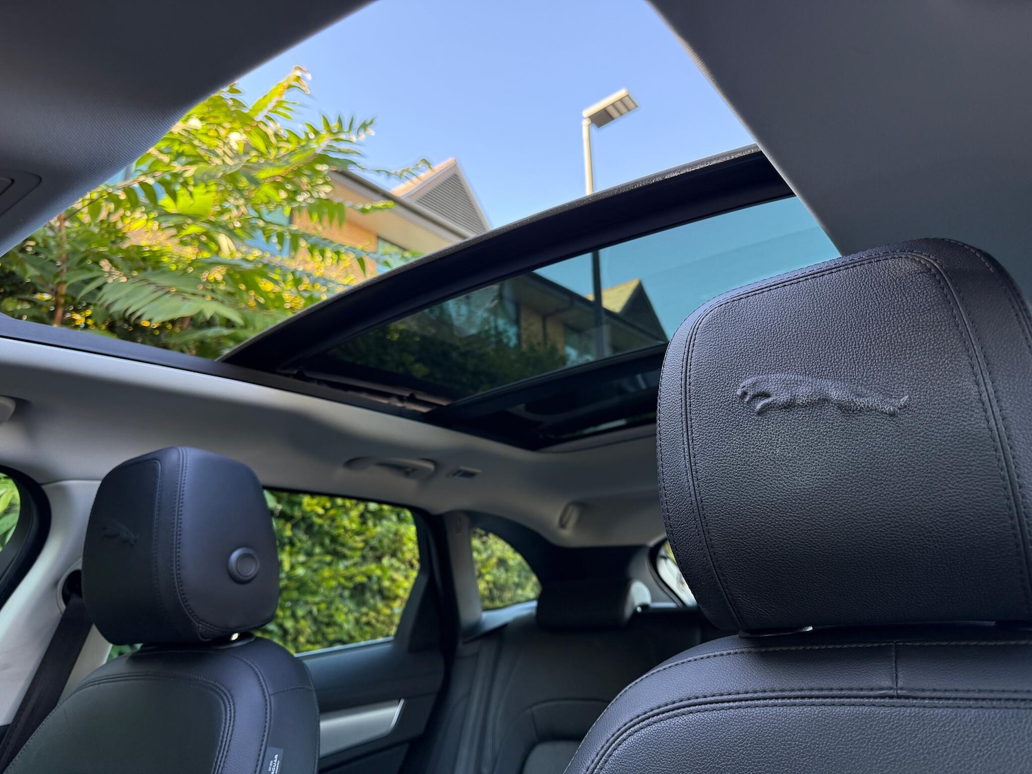 Used Jaguar F-Pace 2021 for sale - 76084276: Photo 5