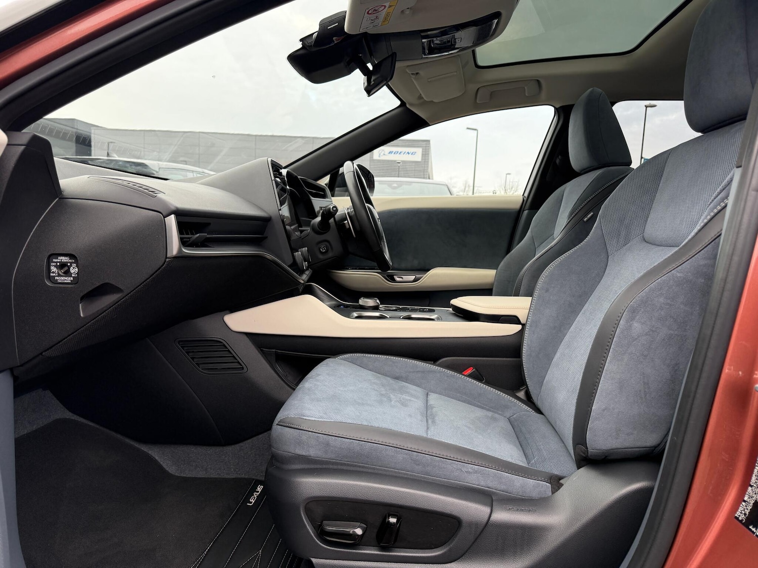 Used Lexus RZ 2024 for sale - 77253728: Photo 44