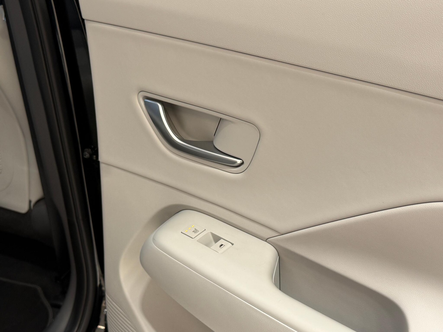 Used Hyundai KONA 2023 for sale - 76824317: Photo 37