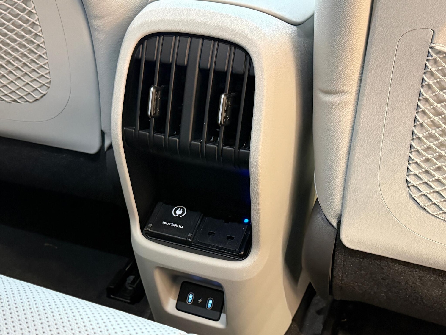 Used Hyundai KONA 2023 for sale - 76824317: Photo 40