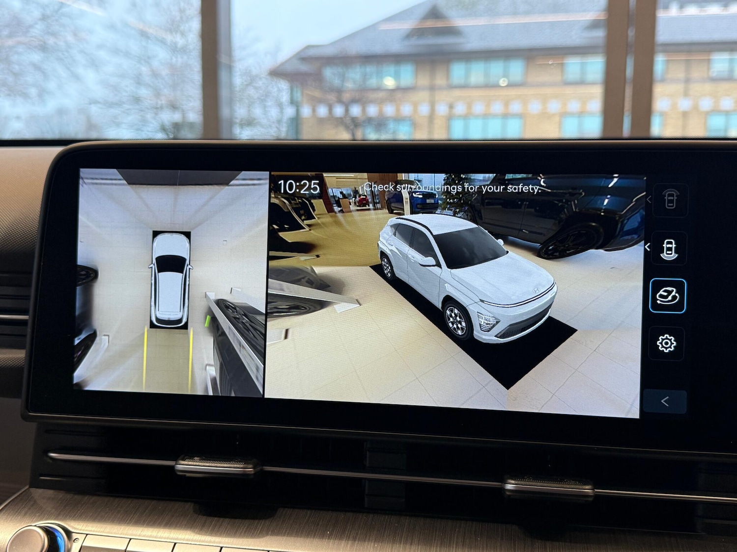 Used Hyundai KONA 2023 for sale - 76824317: Photo 9