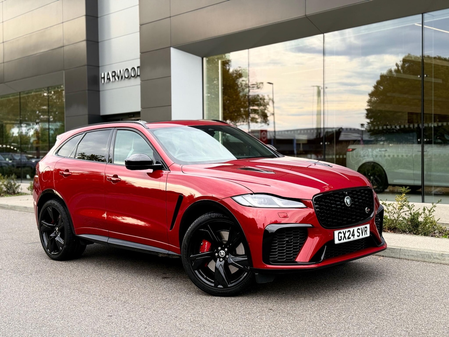 Used Jaguar F-Pace 2024 for sale - 76151876: Photo 1