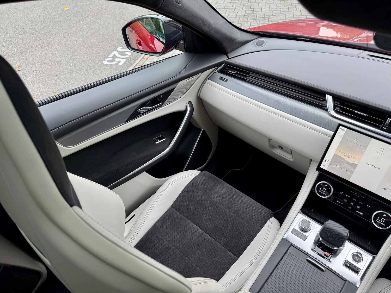 Used Jaguar F-Pace 2024 for sale - 76151876: Photo 24