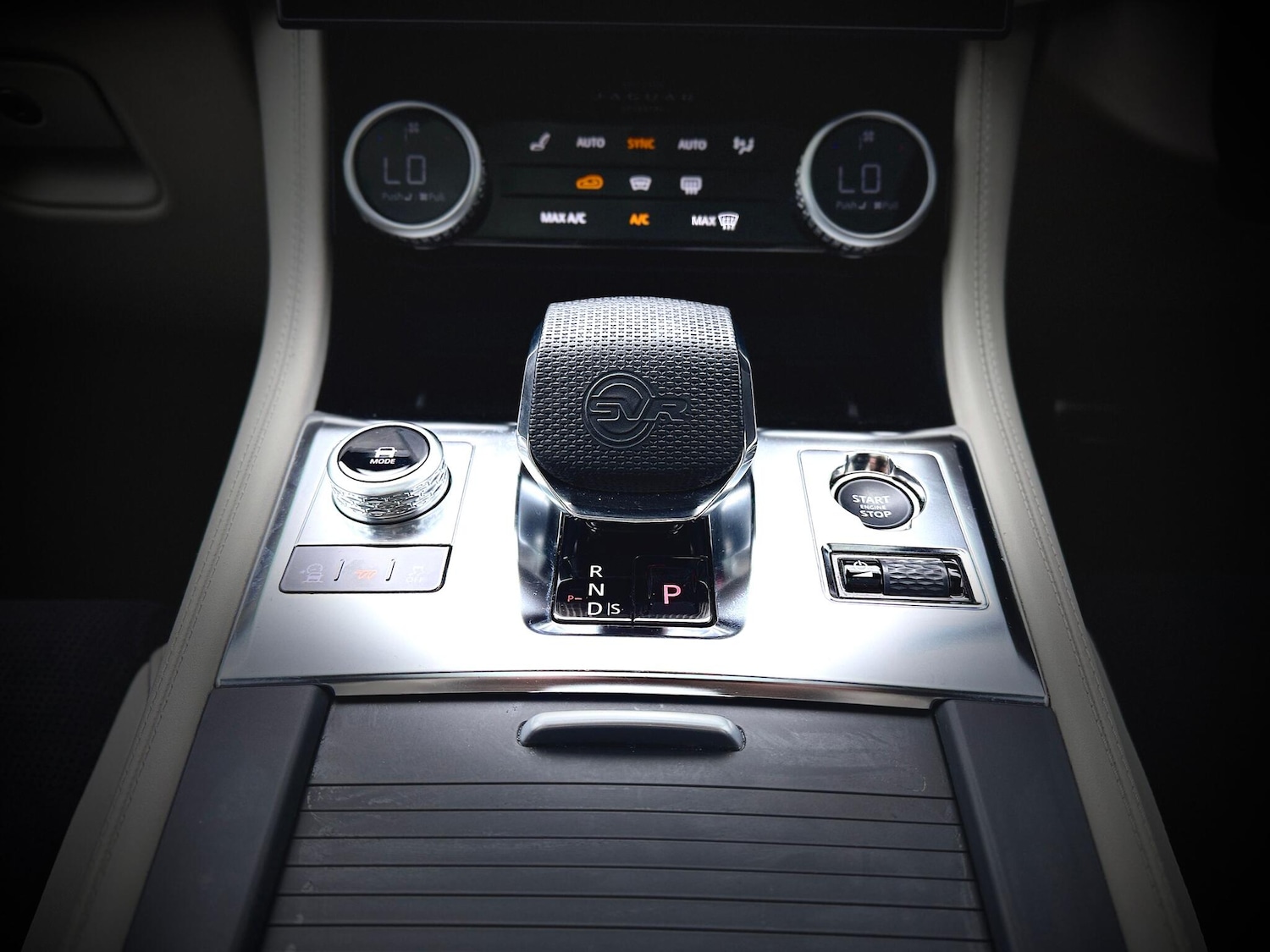 Used Jaguar F-Pace 2024 for sale - 76151876: Photo 26