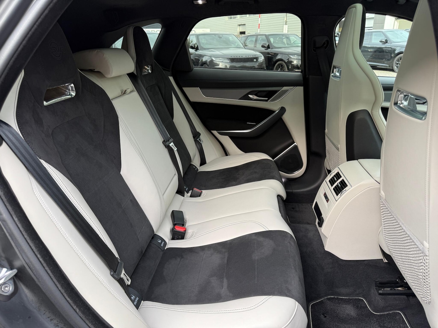 Used Jaguar F-Pace 2024 for sale - 76151876: Photo 38