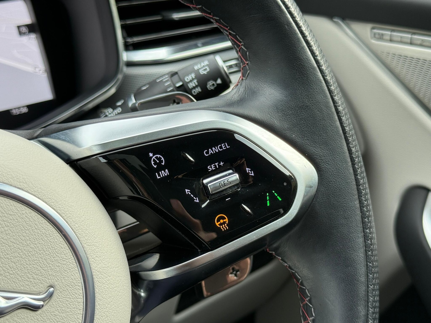 Used Jaguar F-Pace 2024 for sale - 76151876: Photo 58