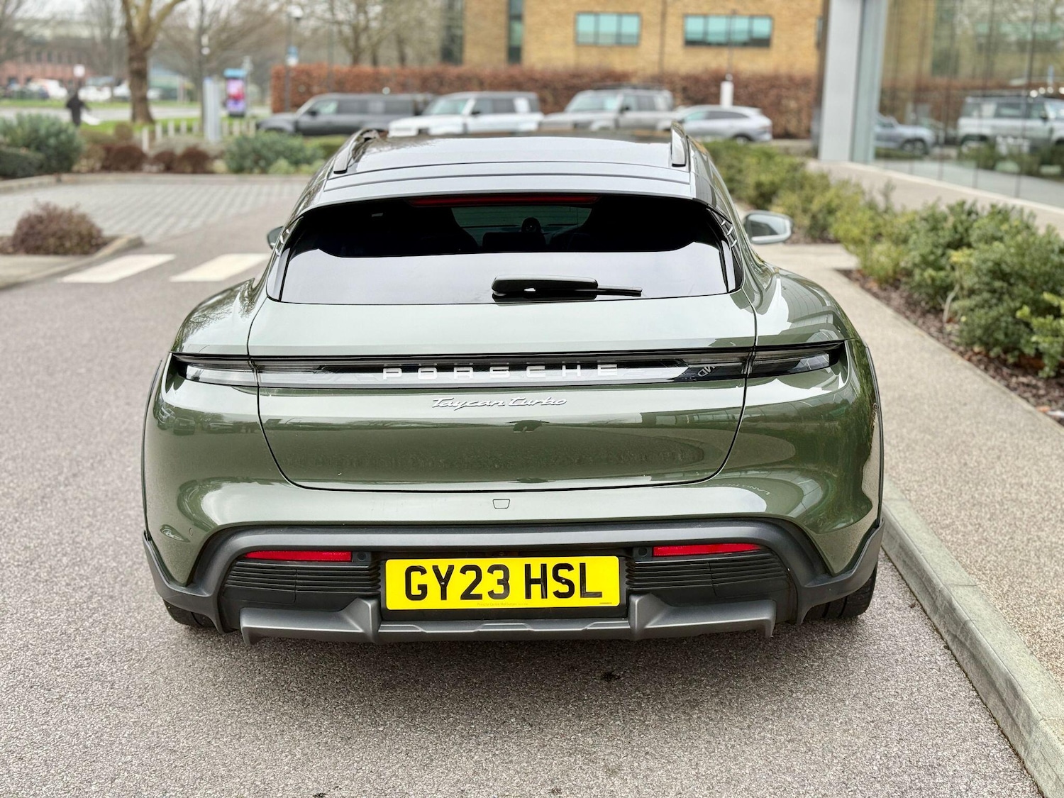 Used Porsche Taycan 2023 for sale - 77351618: Photo 15