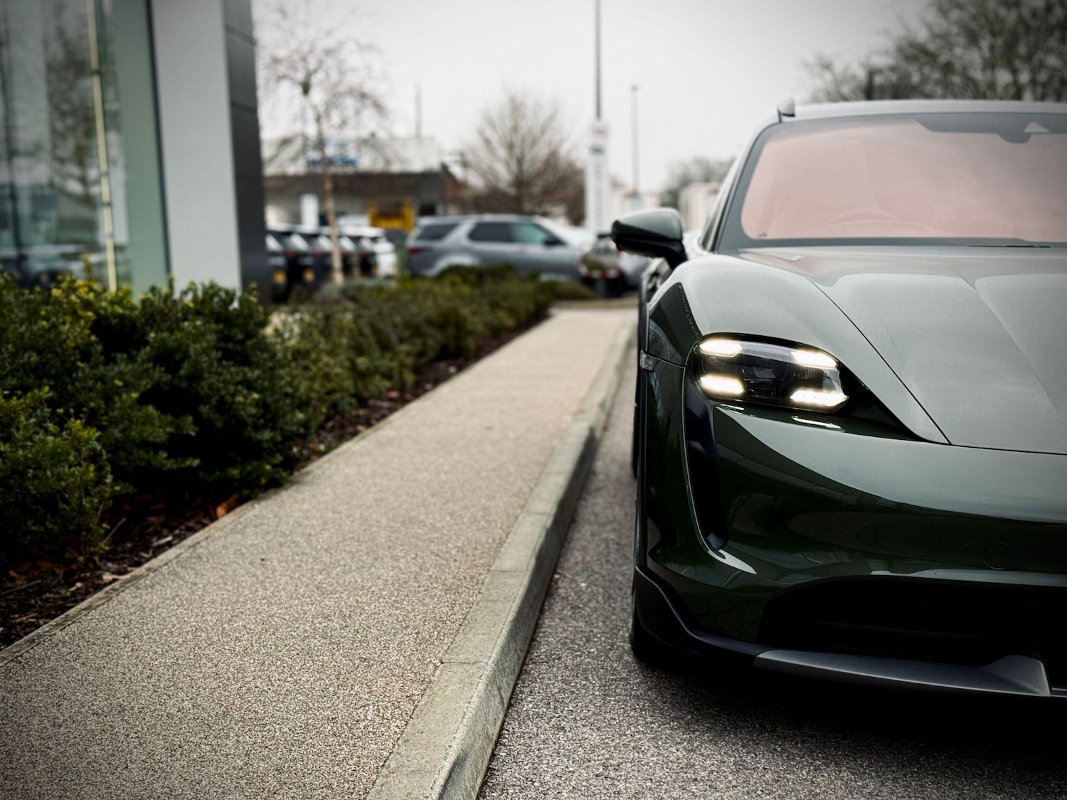 Used Porsche Taycan 2023 for sale - 77351618: Photo 16