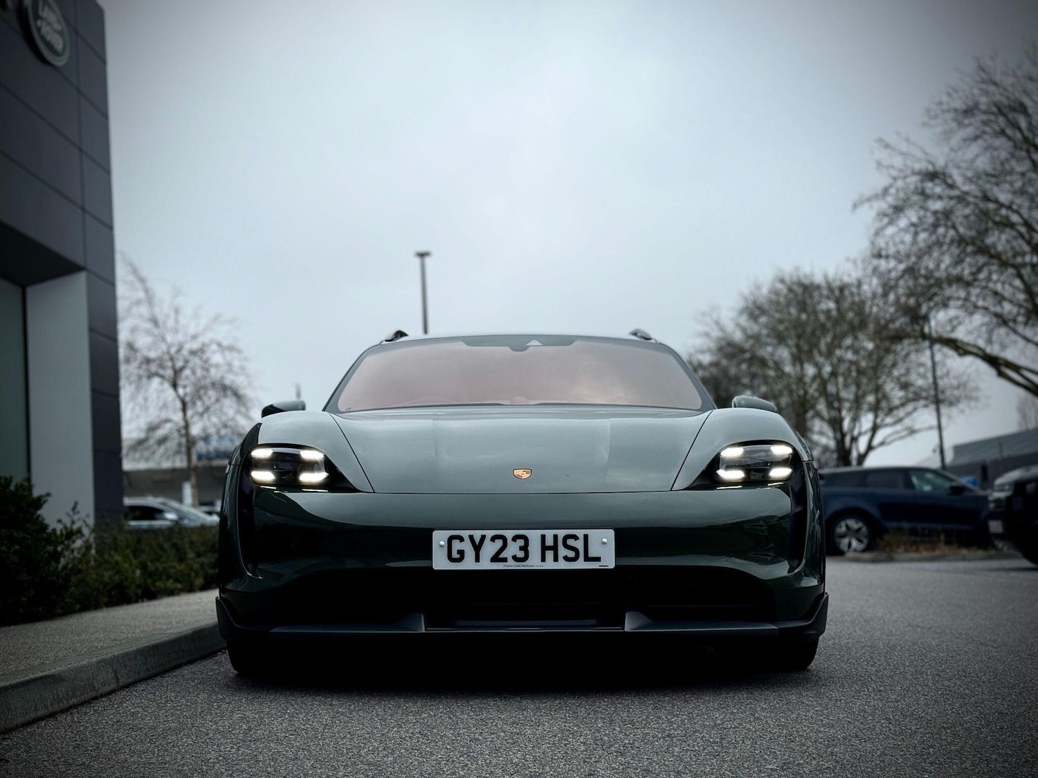 Used Porsche Taycan 2023 for sale - 77351618: Photo 18