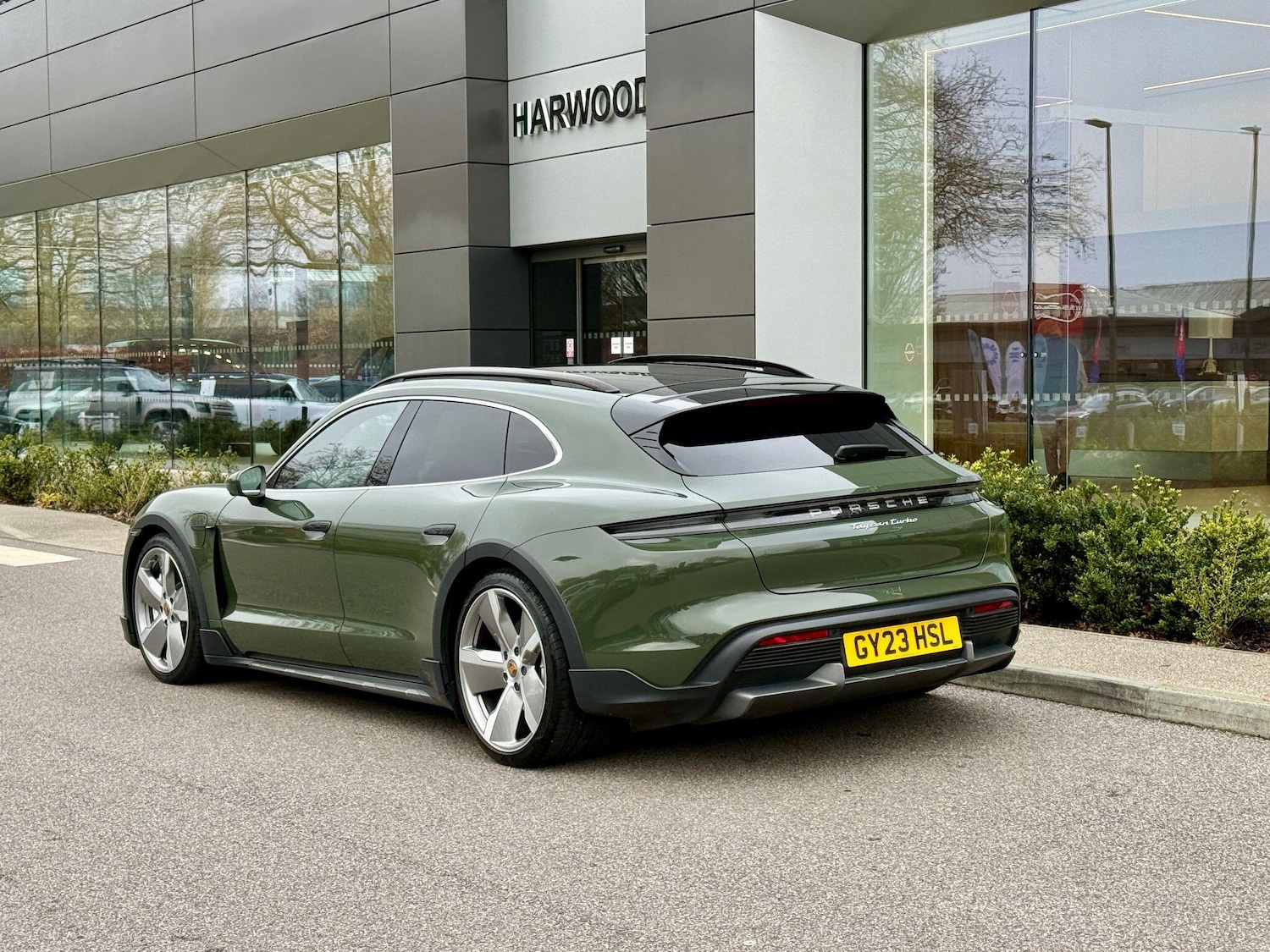 Used Porsche Taycan 2023 for sale - 77351618: Photo 19