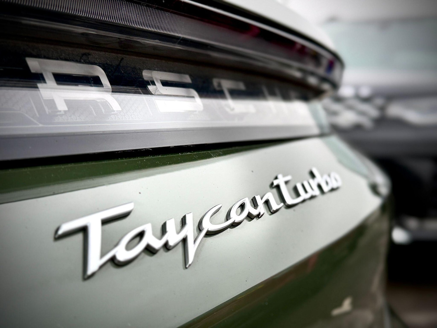 Used Porsche Taycan 2023 for sale - 77351618: Photo 36