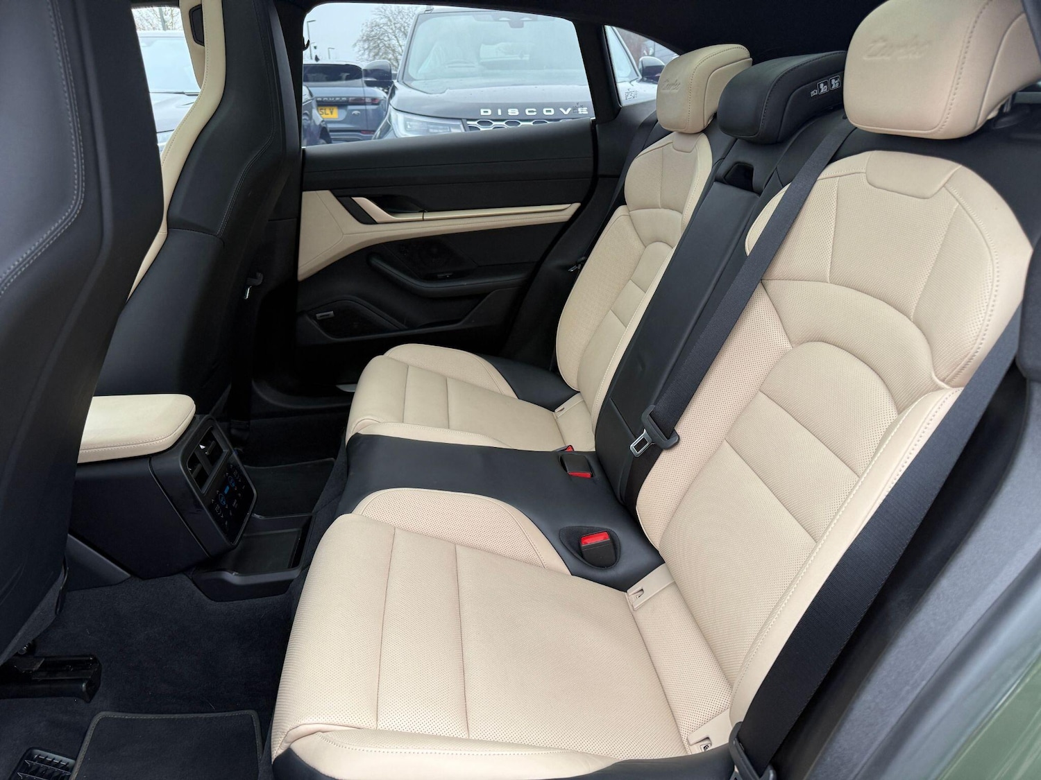 Used Porsche Taycan 2023 for sale - 77351618: Photo 60