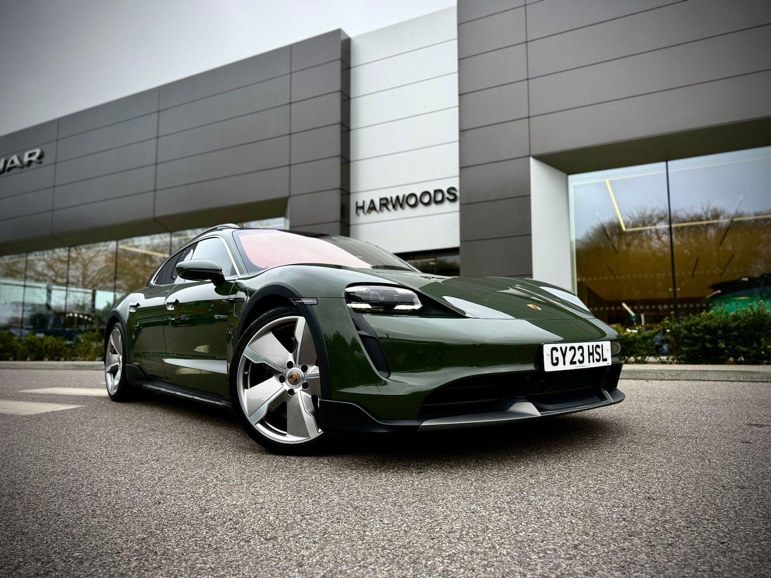 Used Porsche Taycan 2023 for sale - 77351618: Photo 9