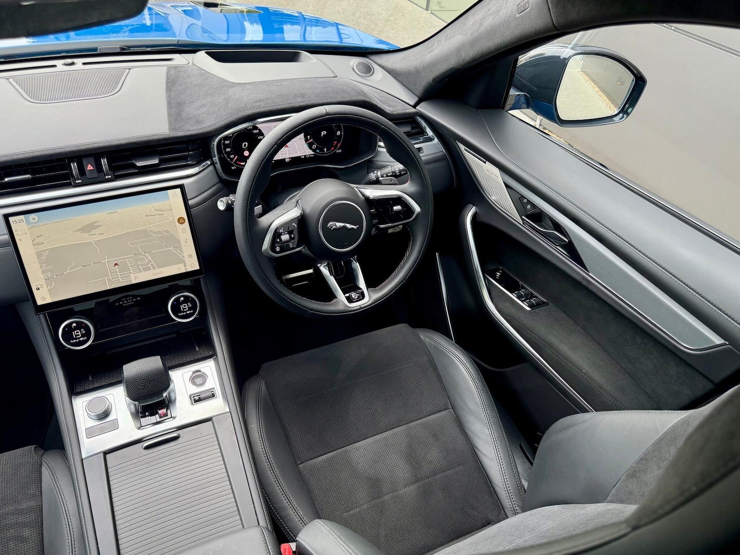 Vehicle 29