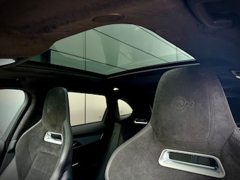 Used Jaguar F-Pace 2024 for sale - 75519555: Photo