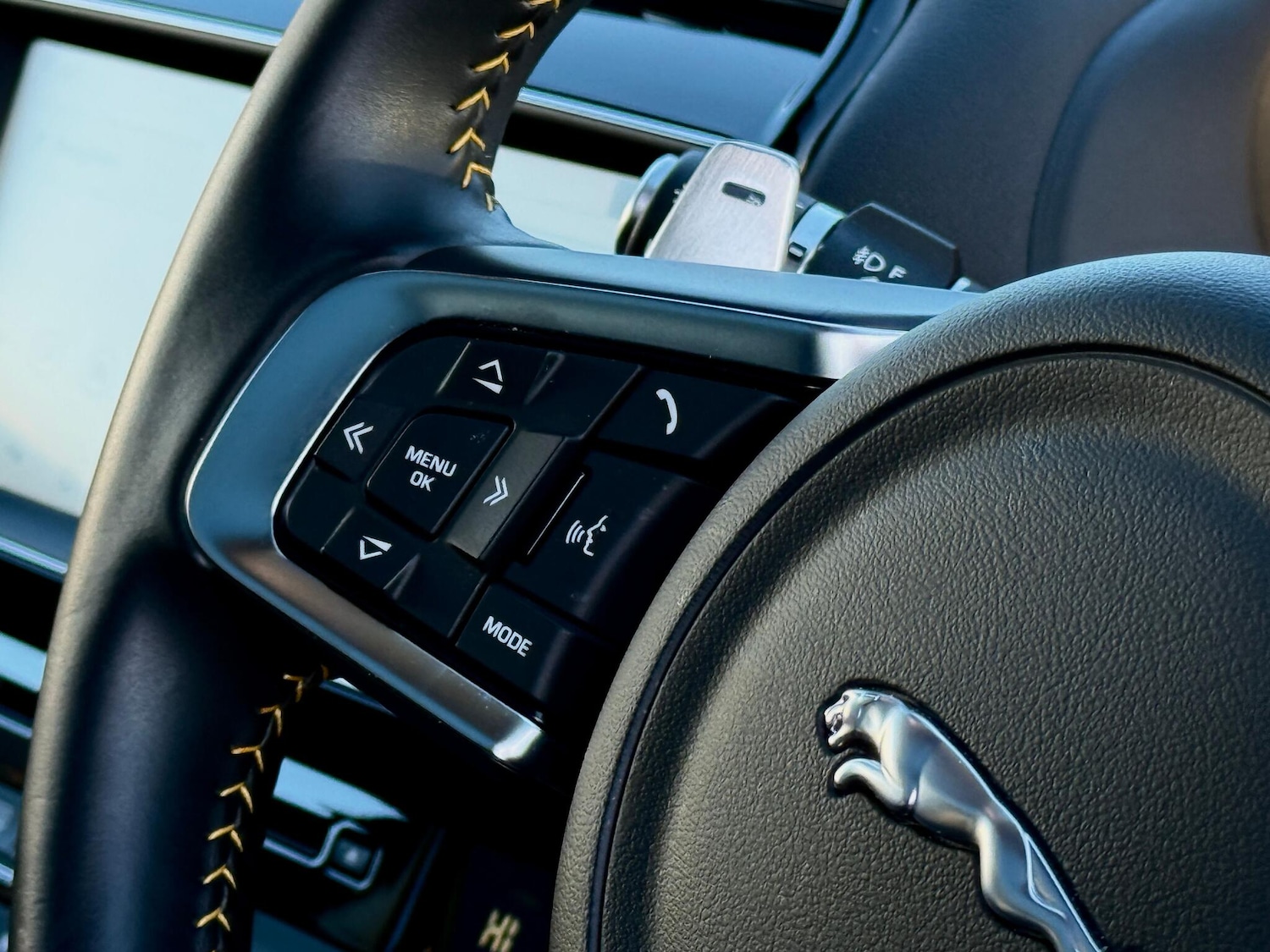 Used Jaguar F-Pace 2019 for sale - 77120379: Photo 45