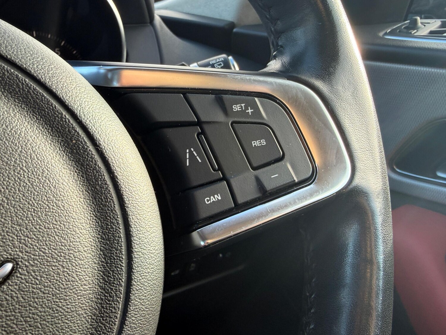 Used Jaguar F-Pace 2018 for sale - 77455073: Photo 36