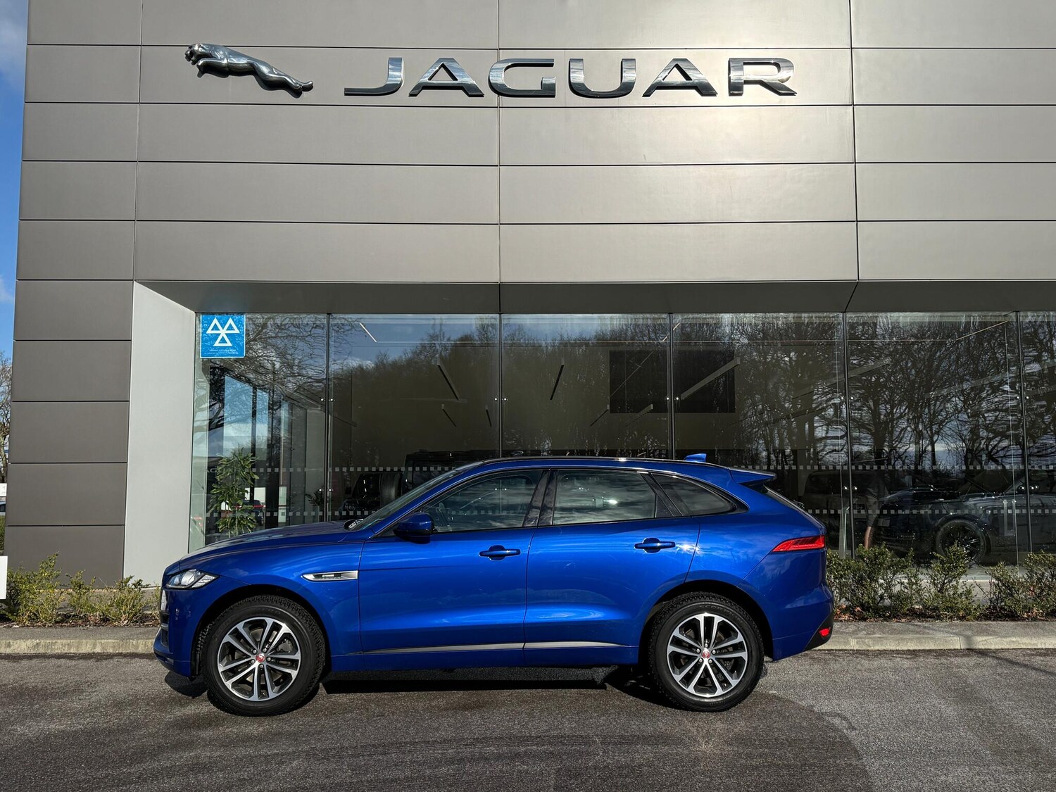 Used Jaguar F-Pace 2018 for sale - 77455073: Photo 8