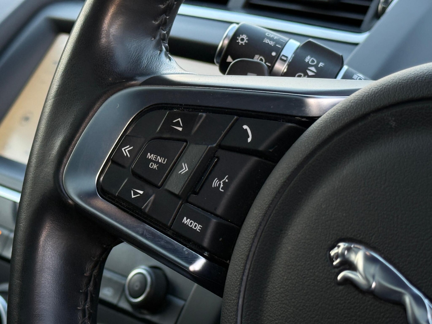 Used Jaguar E-Pace 2019 for sale - 76850013: Photo 44