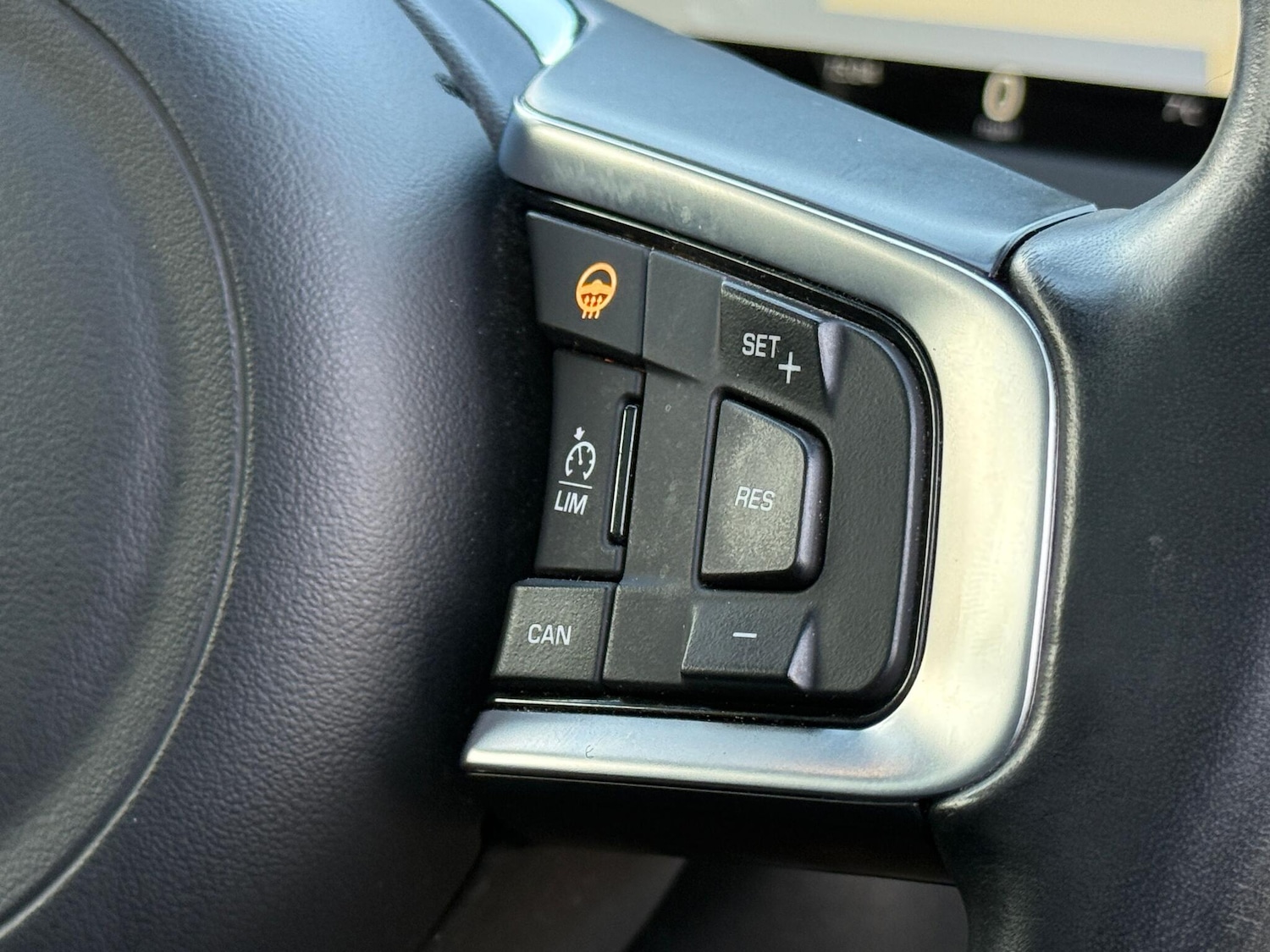 Used Jaguar E-Pace 2019 for sale - 76850013: Photo 45