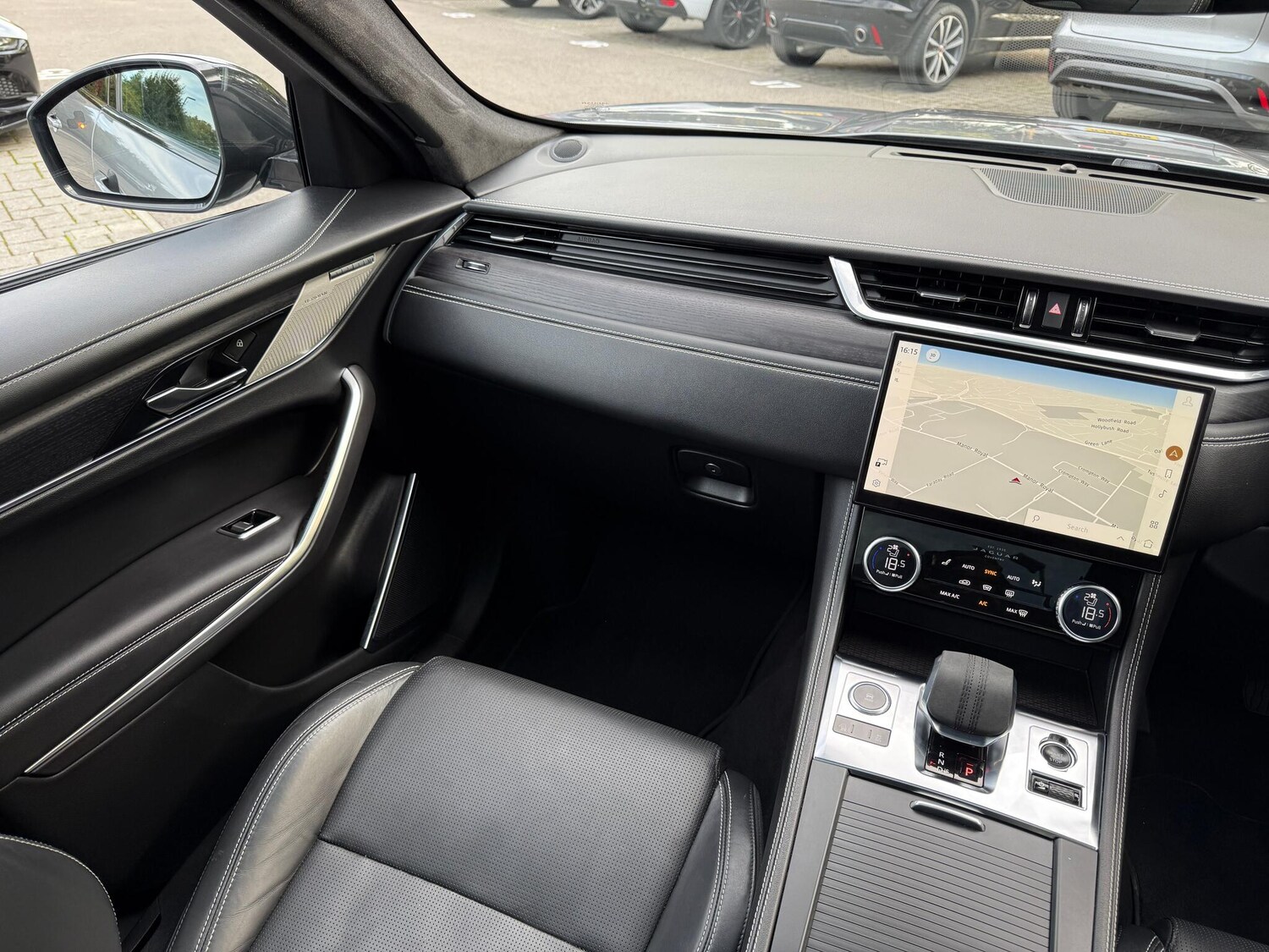Used Jaguar F-Pace 2021 for sale - 76084836: Photo 24