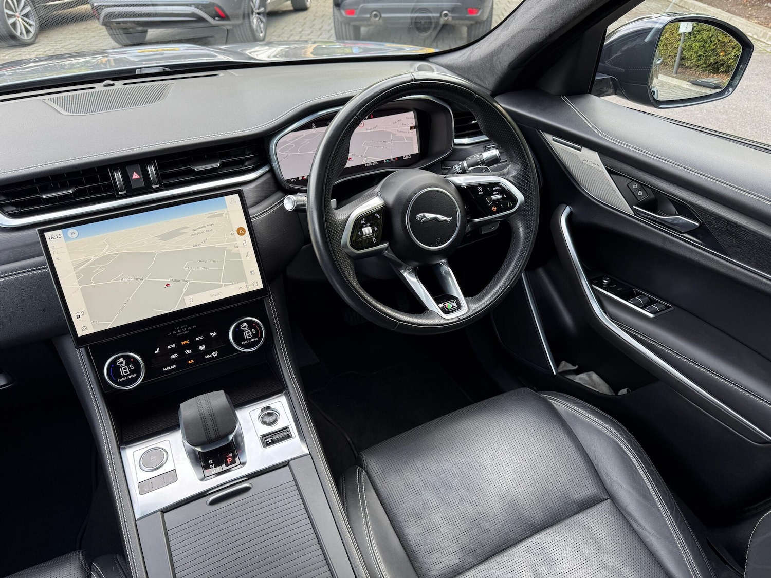 Used Jaguar F-Pace 2021 for sale - 76084836: Photo 27