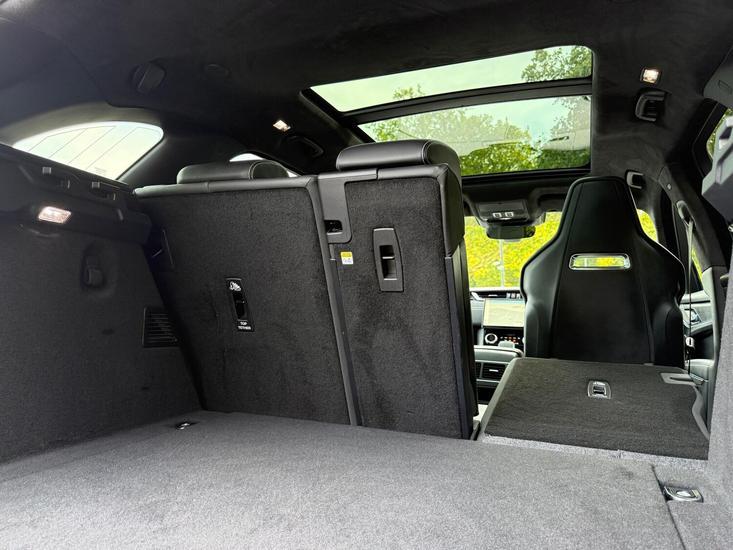 Used Jaguar F-Pace 2021 for sale - 76084836: Photo 40