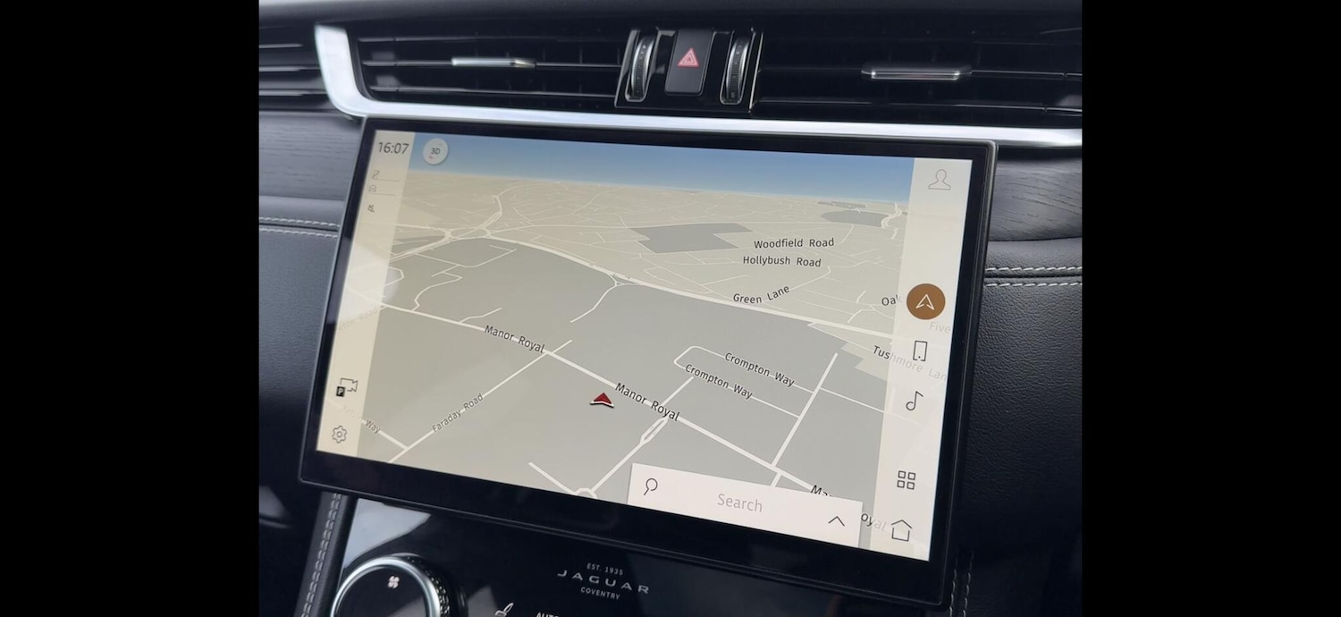 Used Jaguar F-Pace 2021 for sale - 76084836: Photo 8