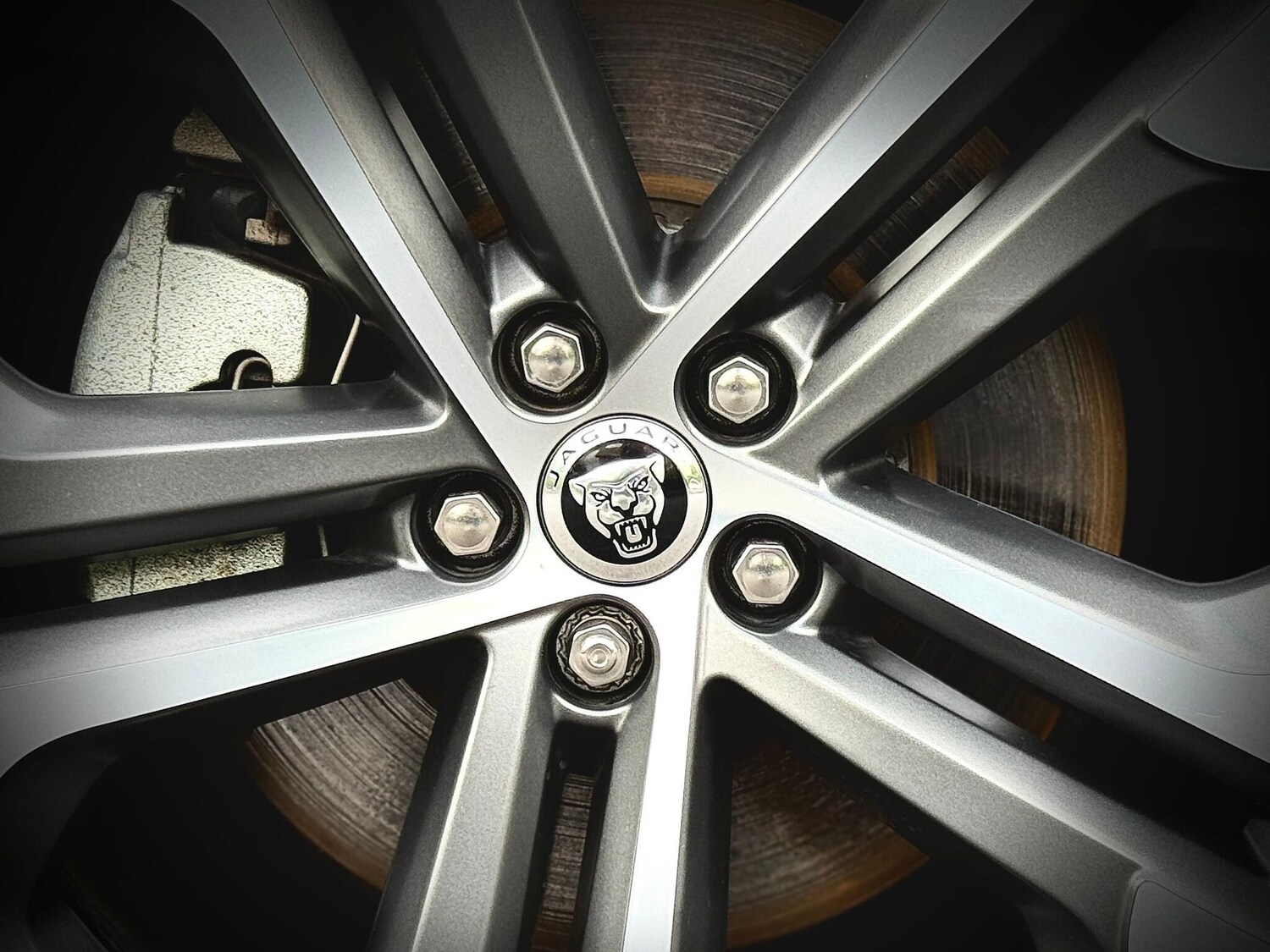 Used Jaguar F-Pace 2023 for sale - 76433121: Photo 25