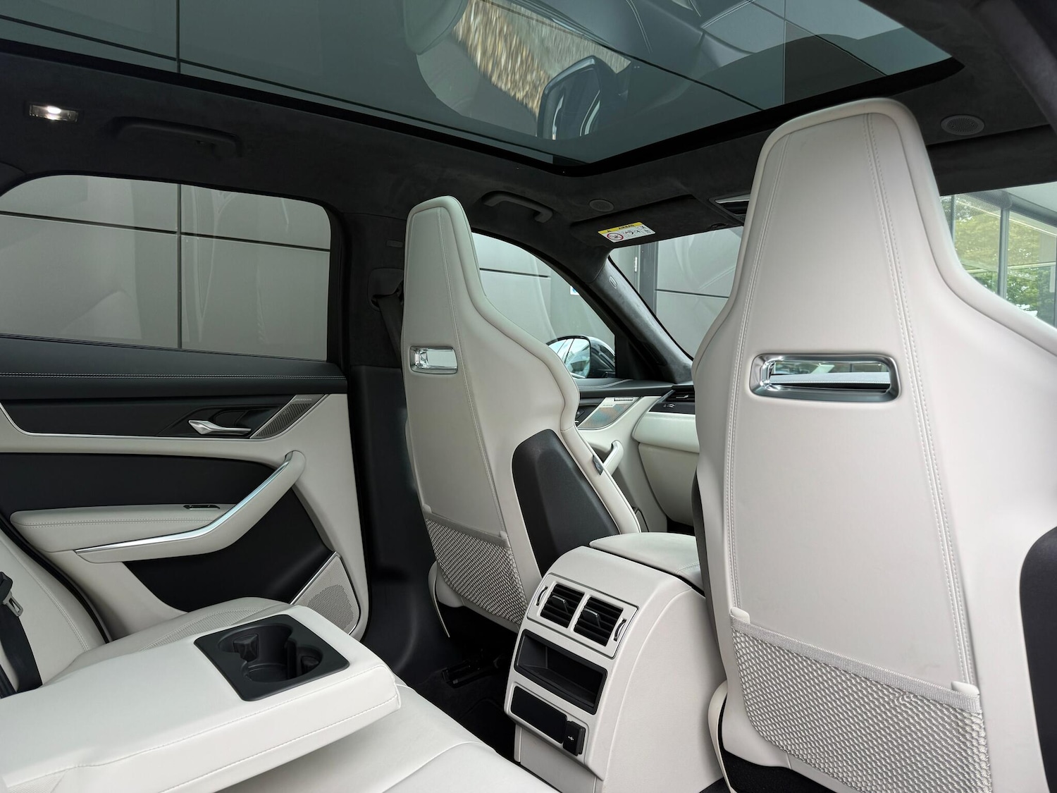 Used Jaguar F-Pace 2023 for sale - 76433121: Photo 45