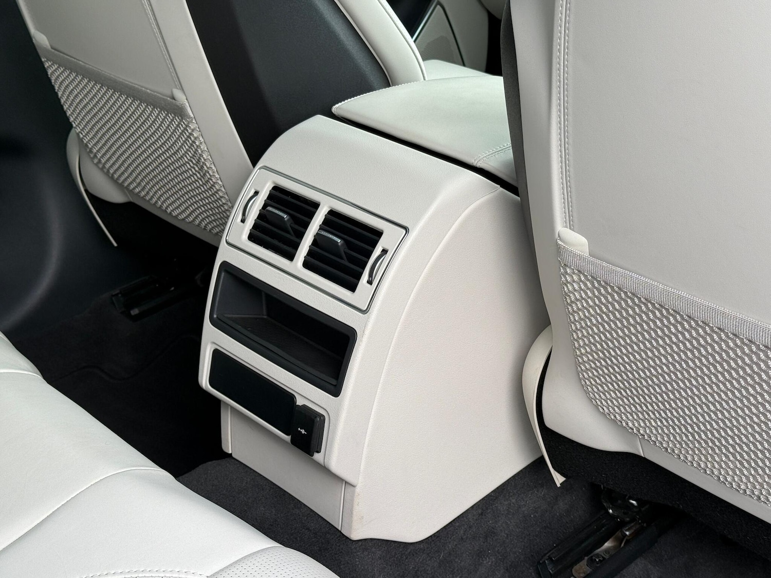 Used Jaguar F-Pace 2023 for sale - 76433121: Photo 47