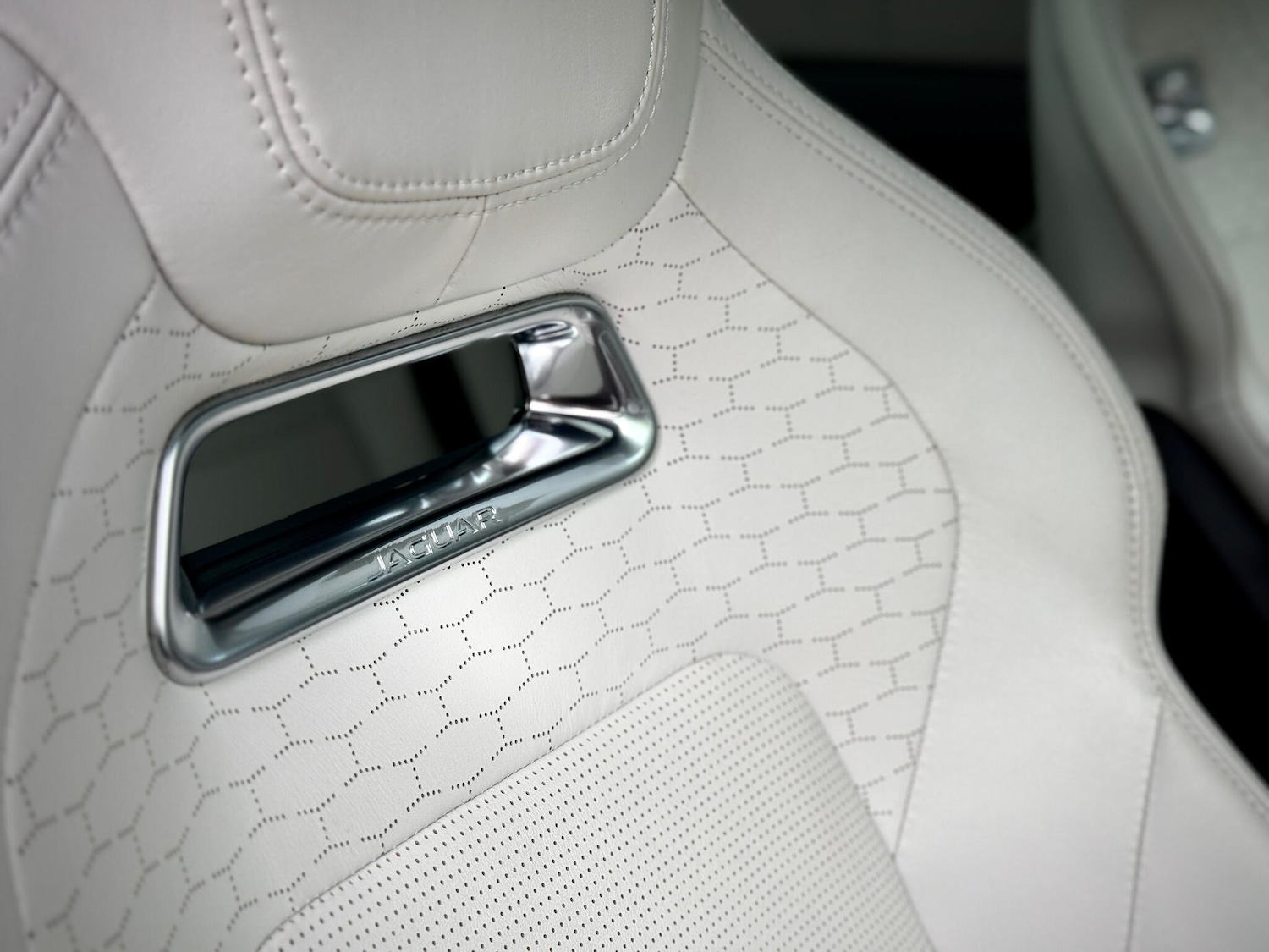 Used Jaguar F-Pace 2023 for sale - 76433121: Photo 49