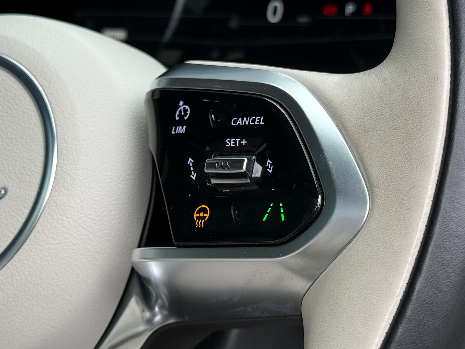 Used Jaguar F-Pace 2023 for sale - 76433121: Photo 58