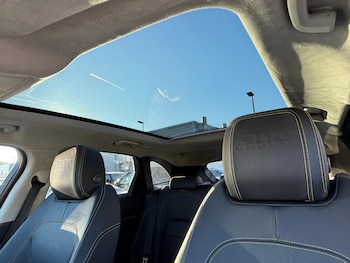 Used Jaguar F-Pace 2019 for sale - 77351446: Photo