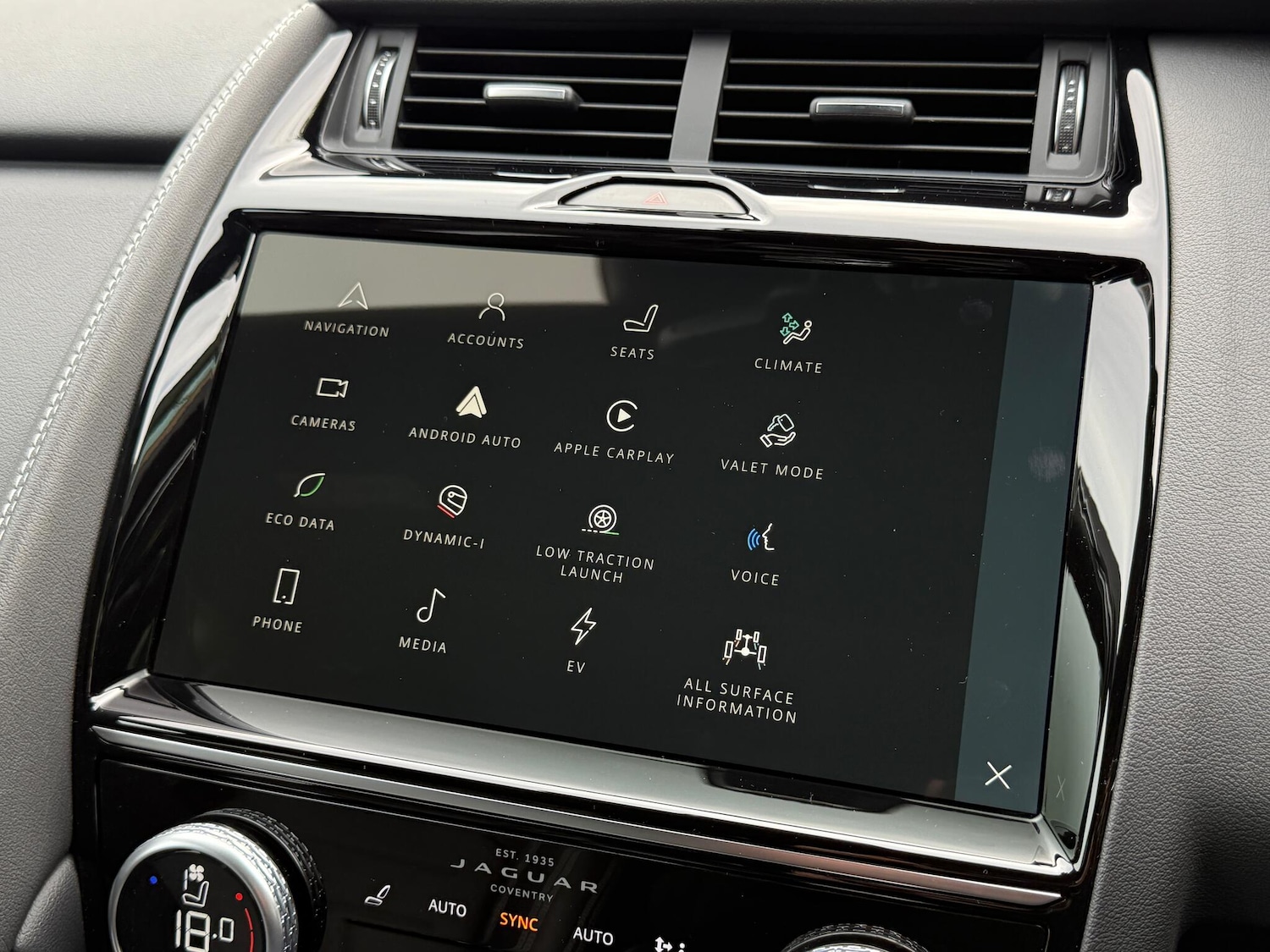 Used Jaguar E-Pace 2024 for sale - 76151740: Photo 28
