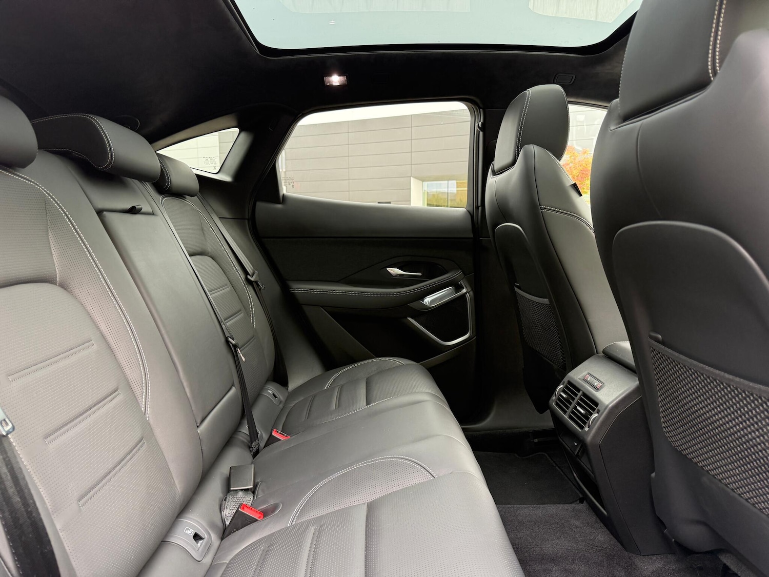 Used Jaguar E-Pace 2024 for sale - 76151740: Photo 36