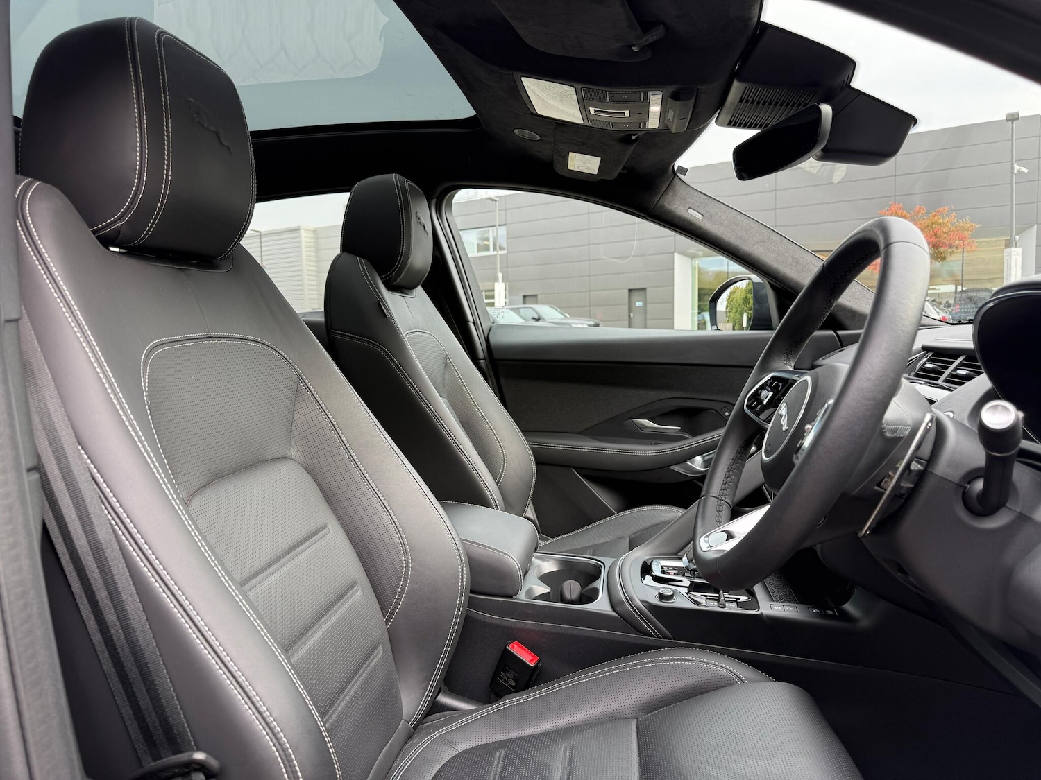 Used Jaguar E-Pace 2024 for sale - 76151740: Photo 41