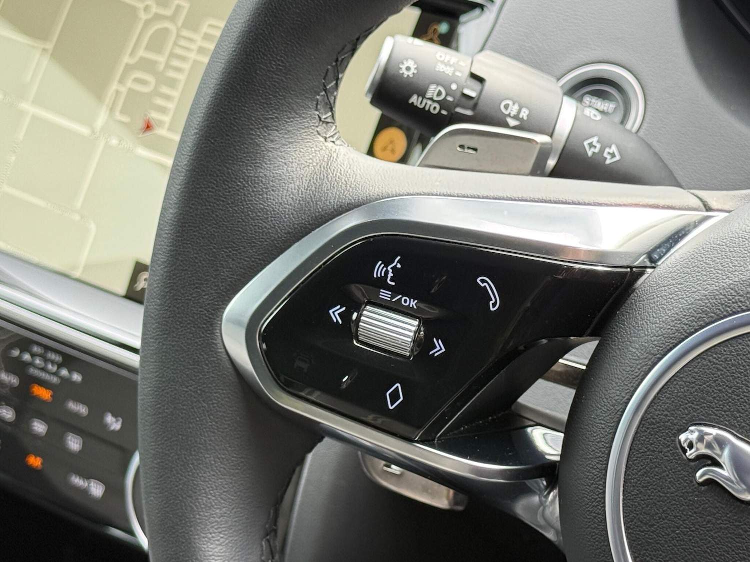 Used Jaguar E-Pace 2024 for sale - 76151740: Photo 45