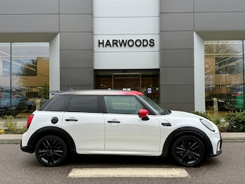 Used MINI Hatch 2023 for sale - 77410926: Photo