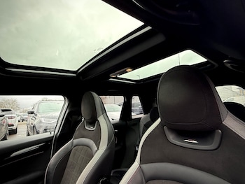 Used MINI Hatch 2023 for sale - 77410926: Photo