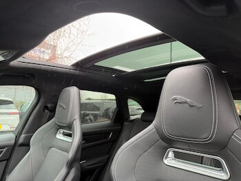 Used Jaguar F-Pace 2024 for sale - 77455318: Photo