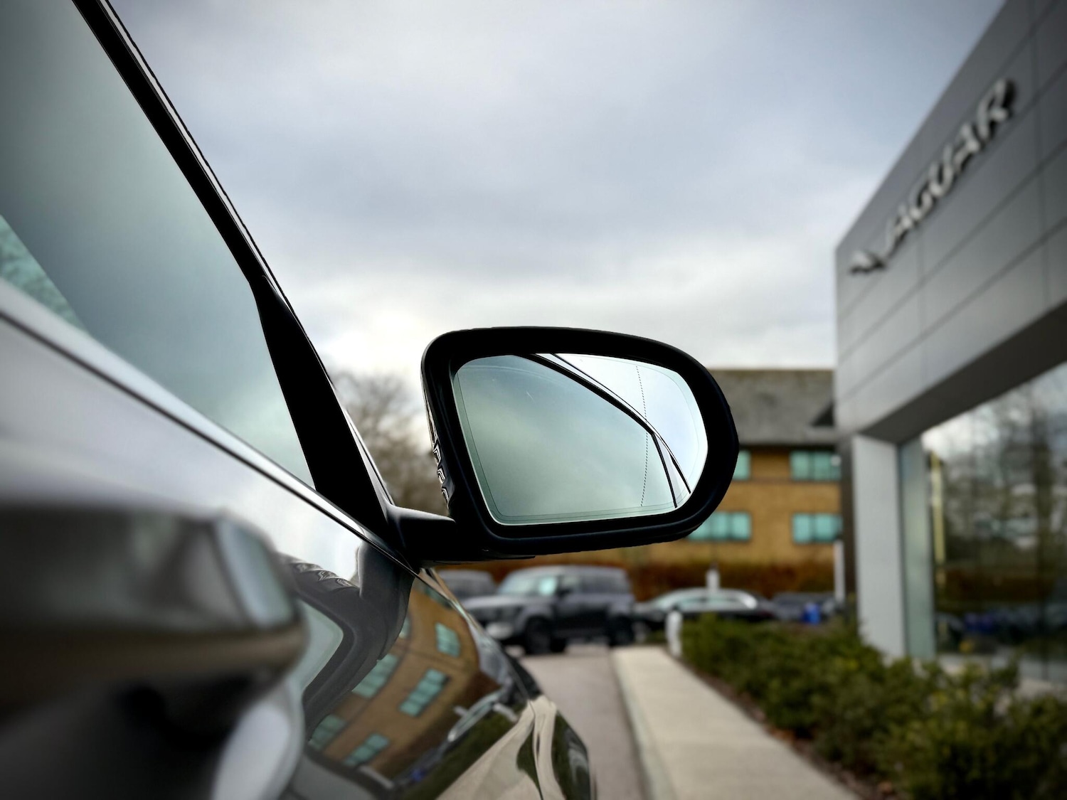 Used Mercedes-Benz GLC 2022 for sale - 76645543: Photo 12