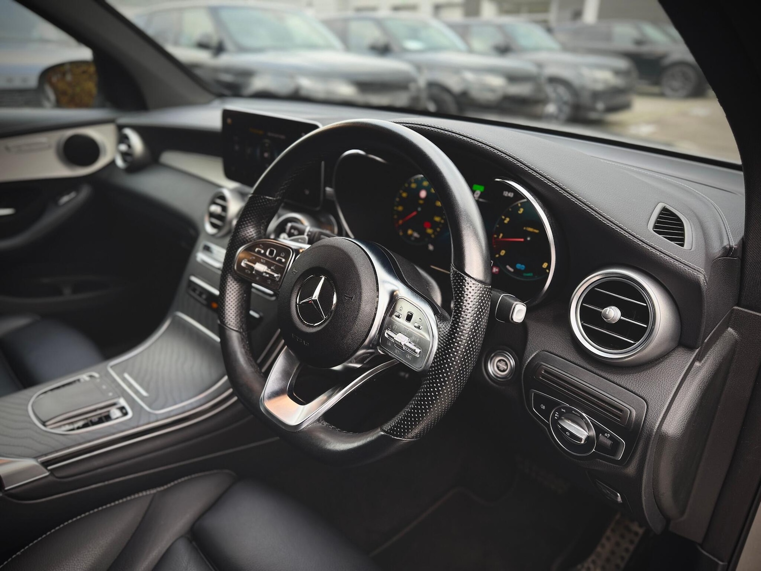 Used Mercedes-Benz GLC 2022 for sale - 76645543: Photo 35