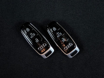 Used Audi Q8 2025 for sale - 77039937: Photo