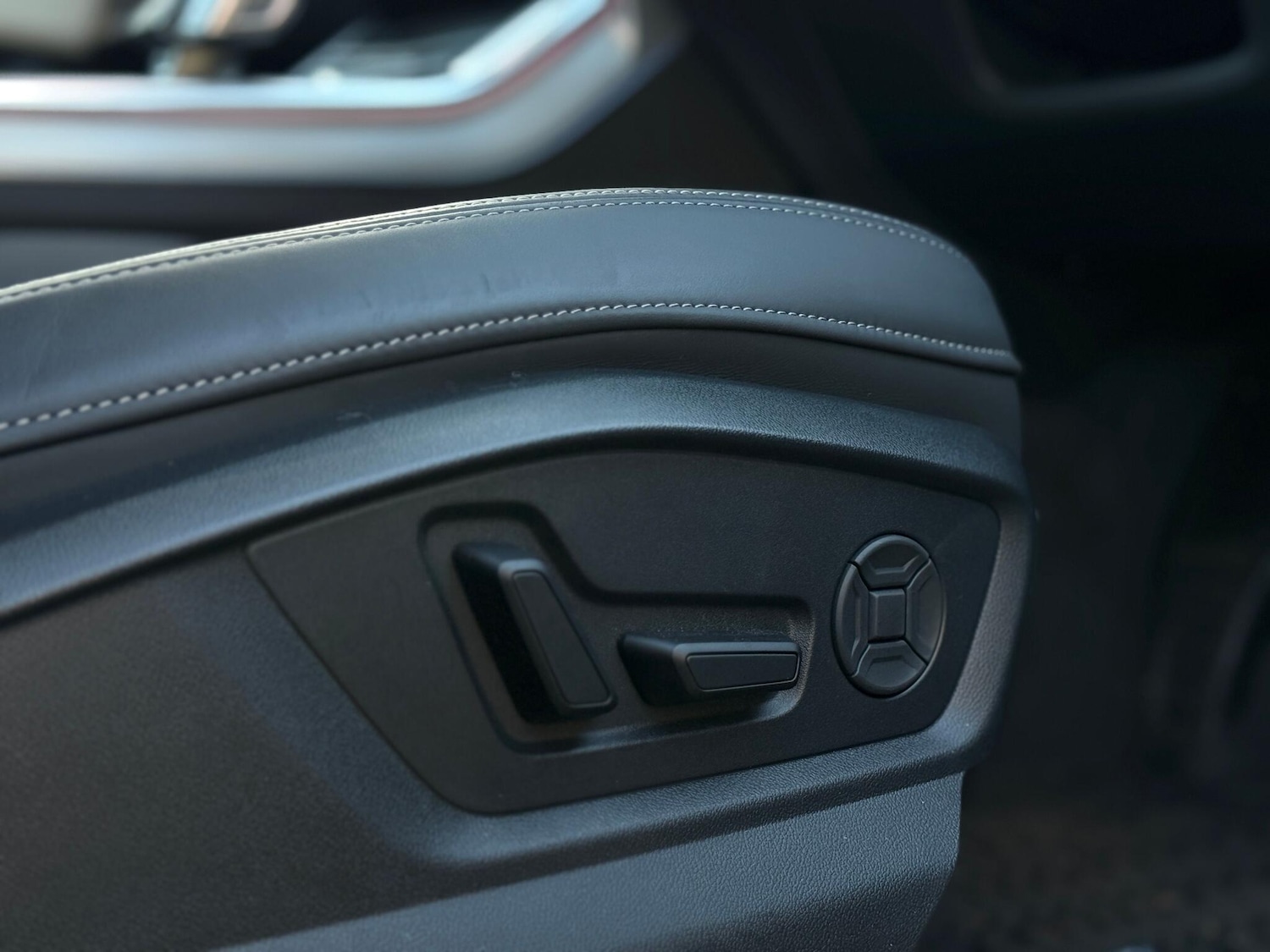 Used Audi Q8 2025 for sale - 77039937: Photo 44