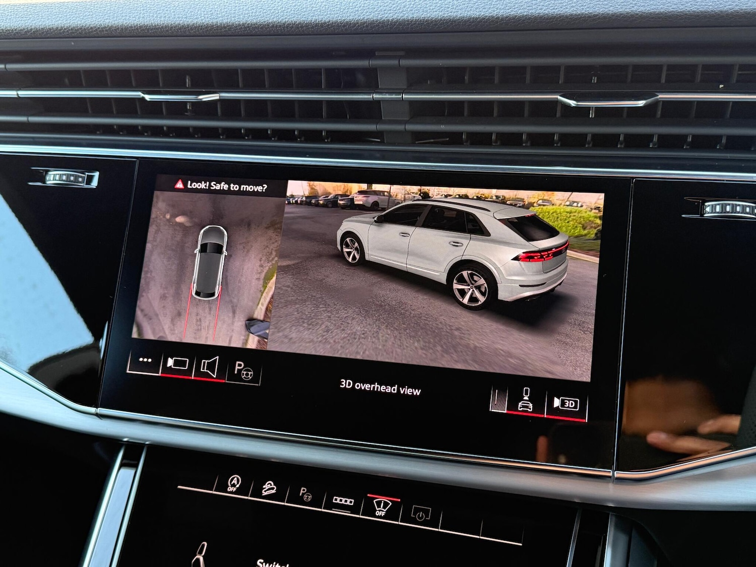 Used Audi Q8 2025 for sale - 77039937: Photo 8